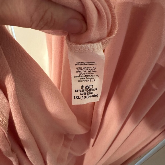 NWT. PinkBlush. Pink Maxi dress. 1x. - Picture 5 of 5